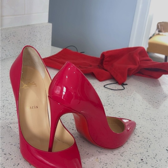 Christian Louboutin Hot Pink/Fuchsia Patent Leather Pointed-Toe Pumps - Picture 4 of 11